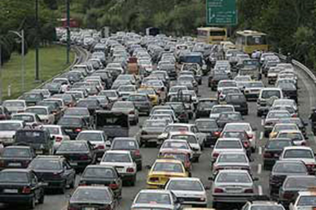 وضعیت ترافیک معابر بزرگراهی تهران در چهارم اردیبهشت