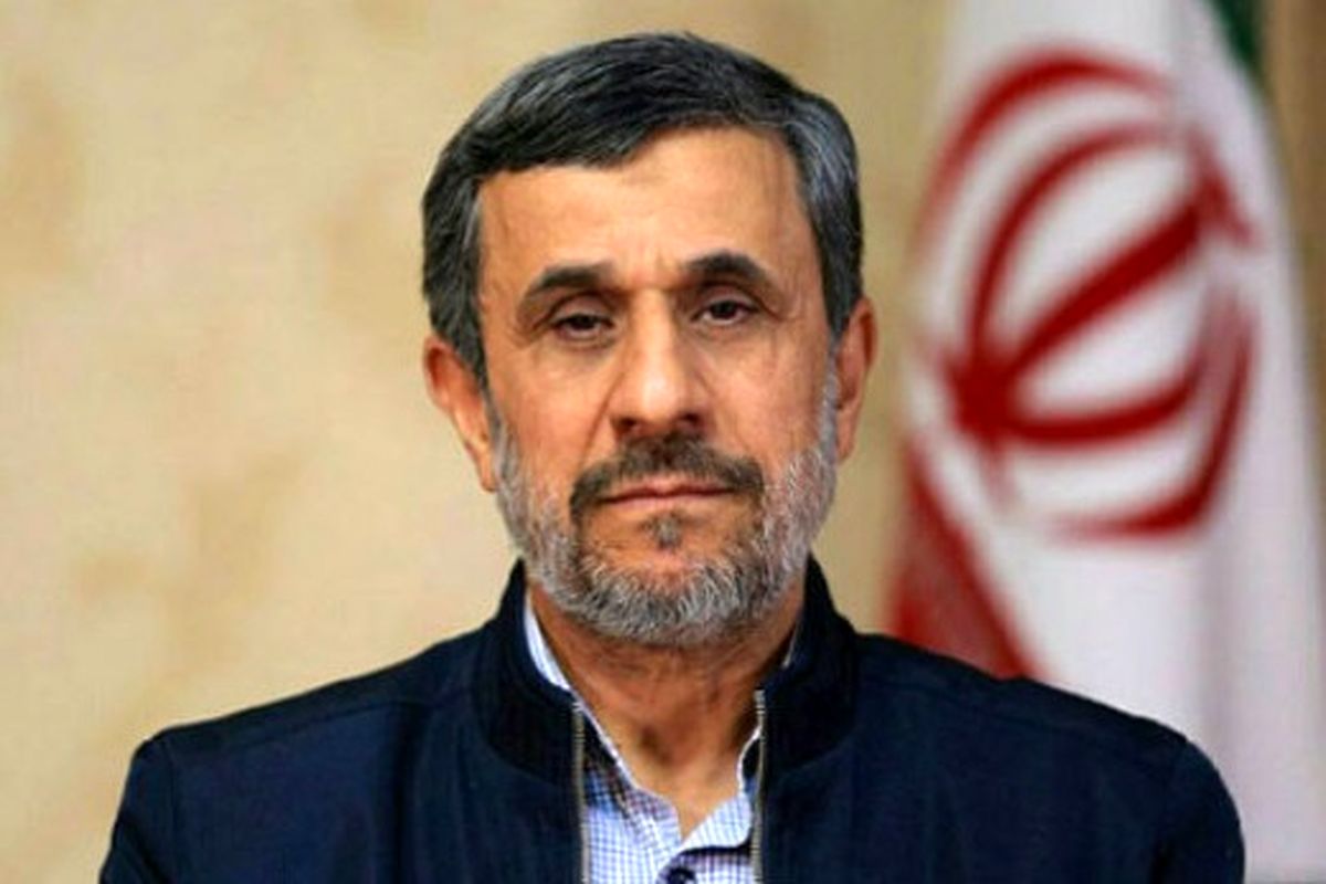 ماجرای توییت‌های جنجالی احمدی‌نژاد به دختر جوان/ خانم خبرنگار: کدوم رَپرها را دوست داری؟؛ آقا محمود:اول تو بگو!