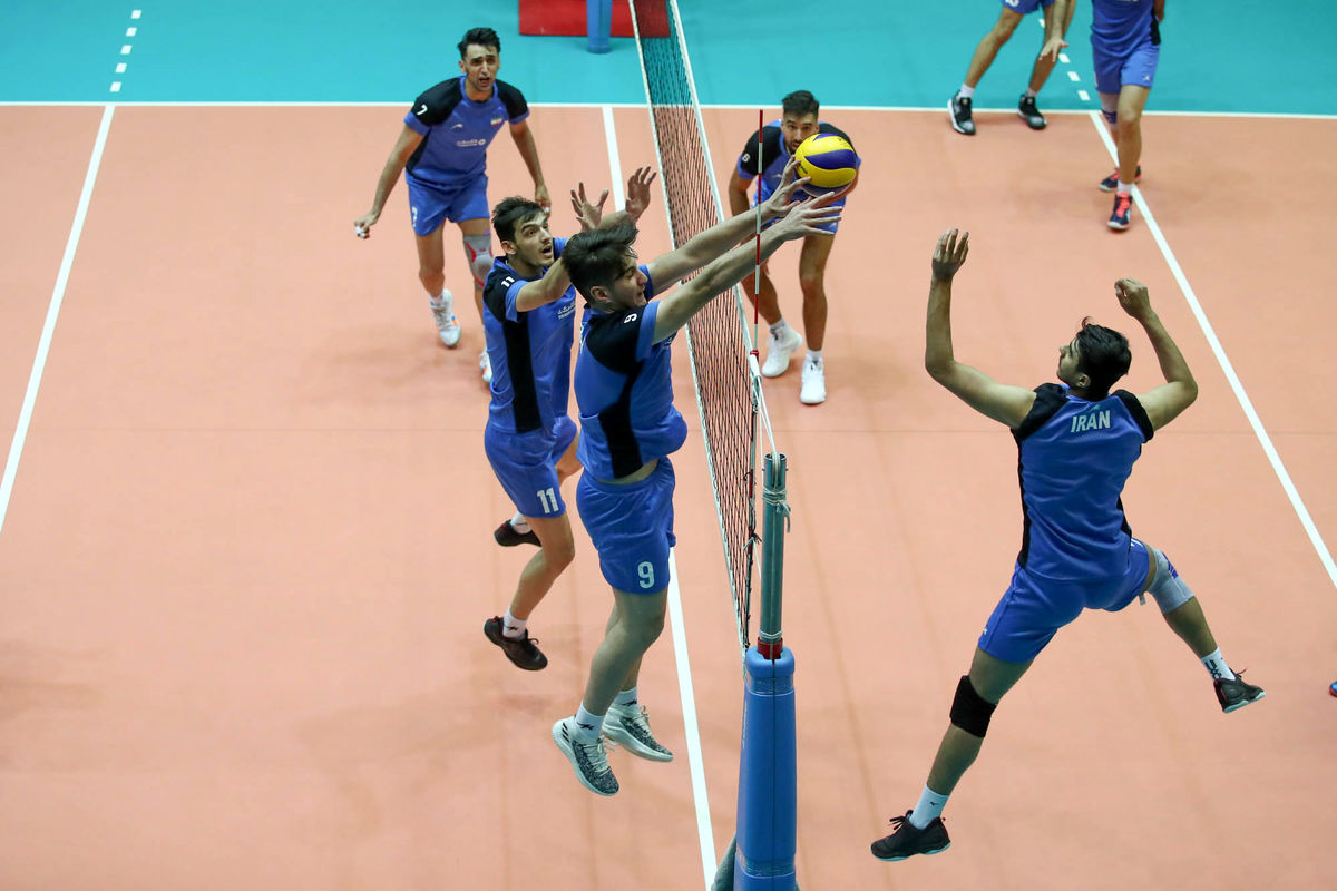 بانک ملی قهرمان والیبال جام رمضان سرعین شد