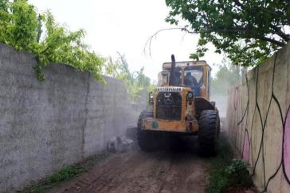 ۱۶۶ ساخت و ساز غیرمجاز در فیروزکوه تخریب شد