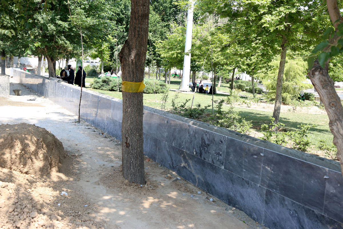 بوستان شهدای نعمت آباد منطقه ۱۹ با بهسازی جان تازه ای گرفت