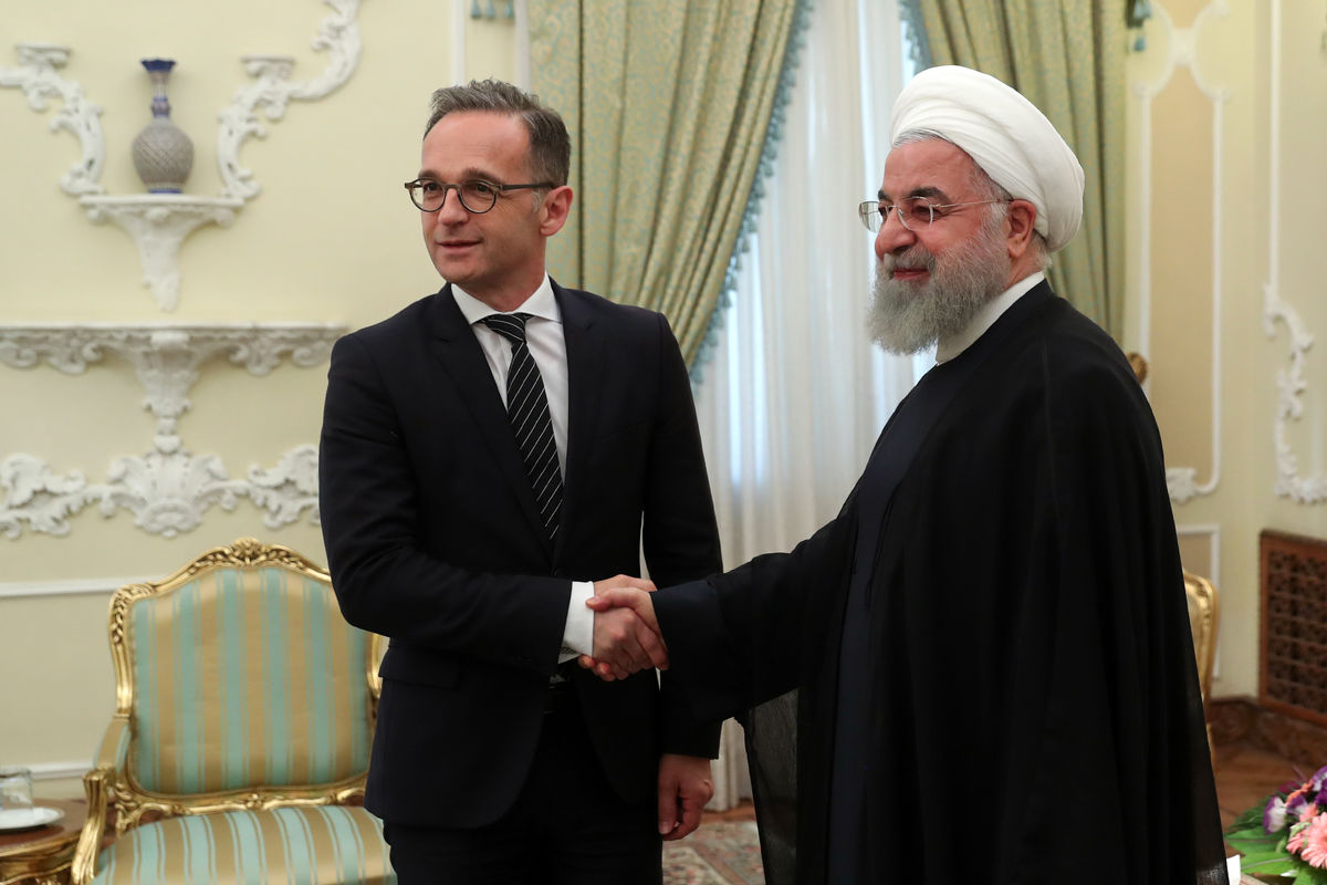 روحانی: ایران هرگز با اعمال تحریم و فشار در بن‌بست قرار نگرفته و نخواهد گرفت/ اروپا در برابر تروریسم اقتصادی آمریکا علیه ملت ایران به تعهدات خود در برجام عمل کند/ ماس: فشار حداکثری علیه ملت ایران هرگز جواب نمی‌دهد