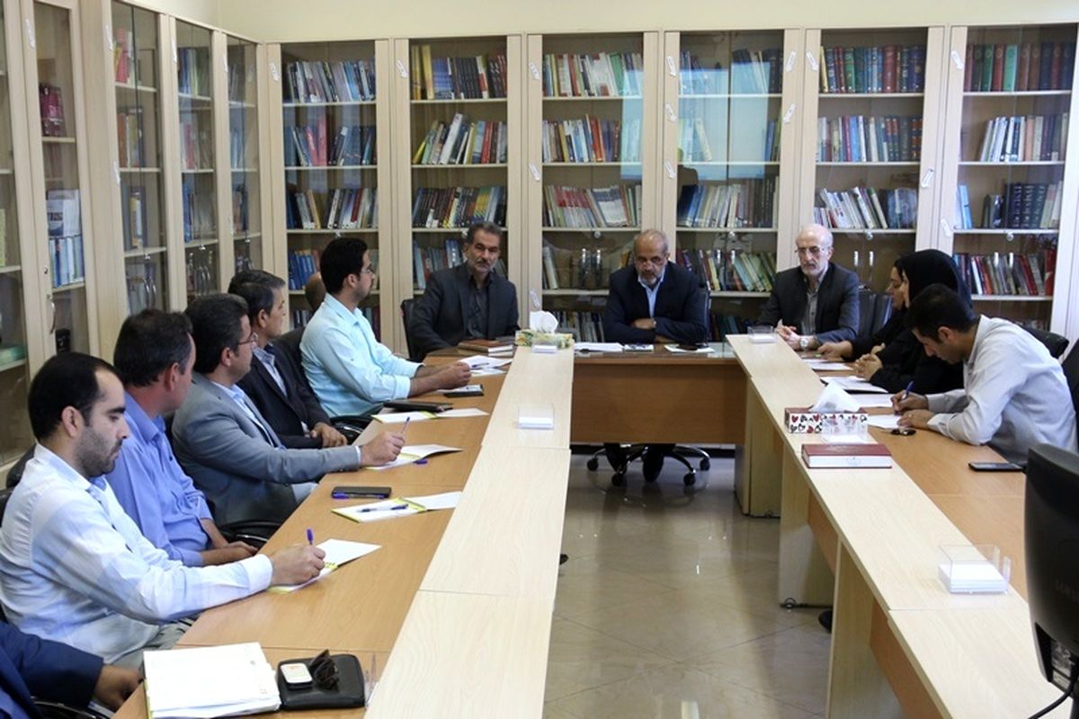 نشست مشترک اعضاء هیئت مدیره گاز گلستان با مربیان سازمان فنی وحرفه ای استان