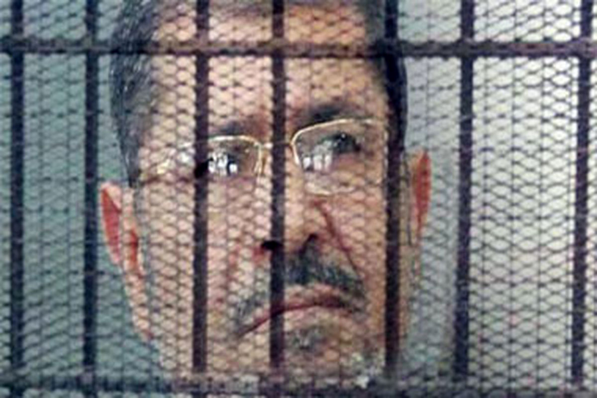 محمد مرسی در جلسه قبلی دادگاه گفته بود خطری جانش را تهدید می‌کند