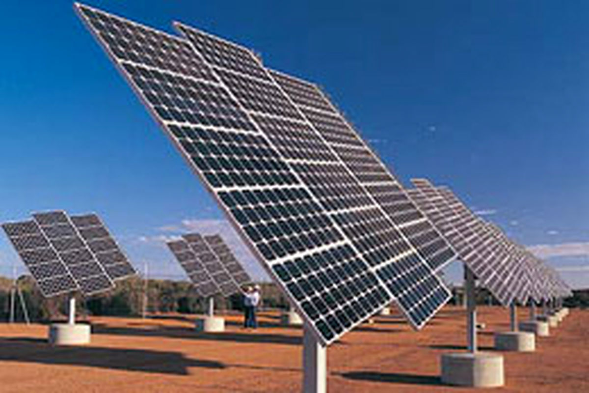 تولید ۷۵۰۰ مگاوات برق از انرژی خورشیدی تا سال ۲۰۳۰ در کشور