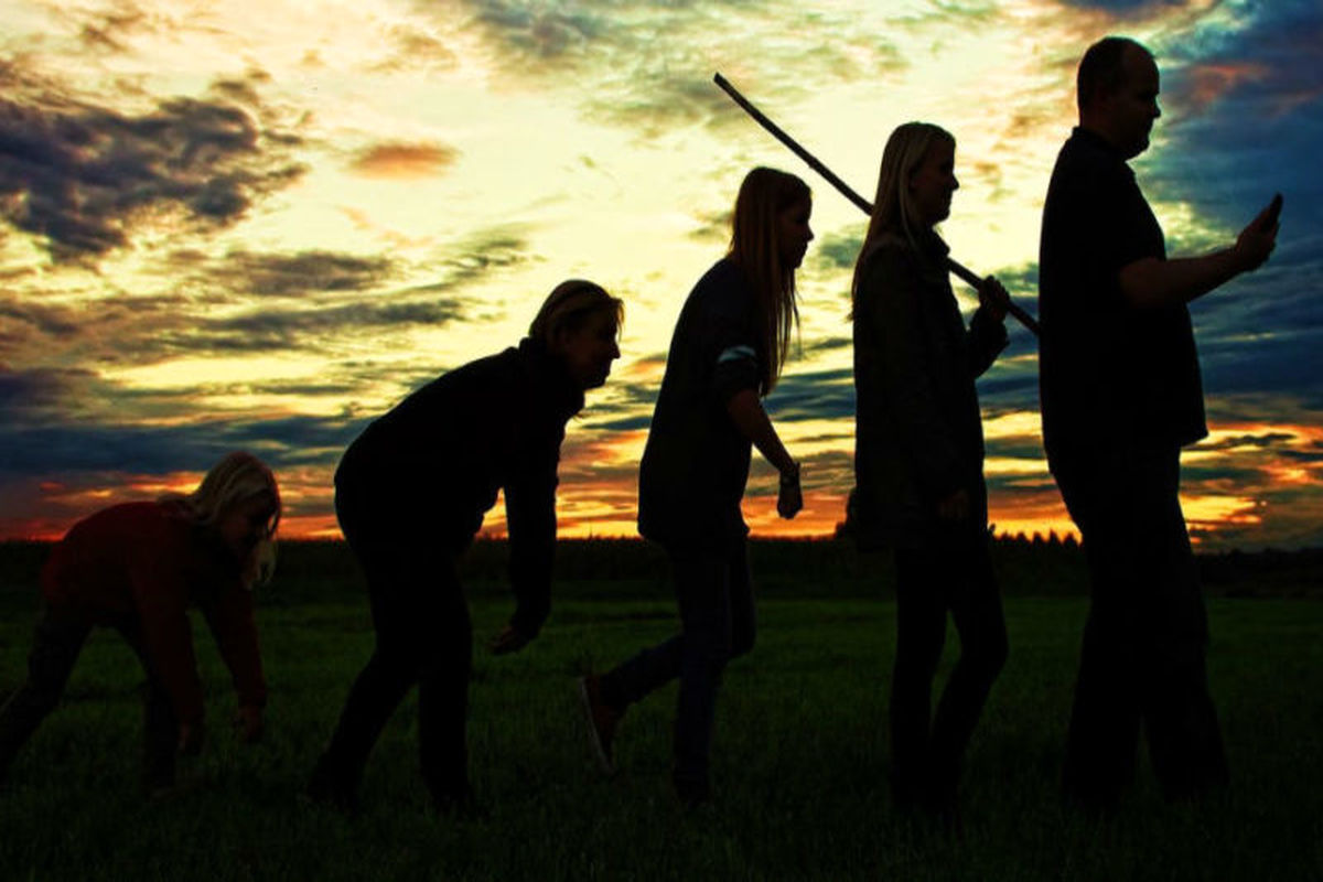 ۵ نشانه‌ای که ثابت می‌کنند انسان‌‌ها هنوز در حال تکامل هستند