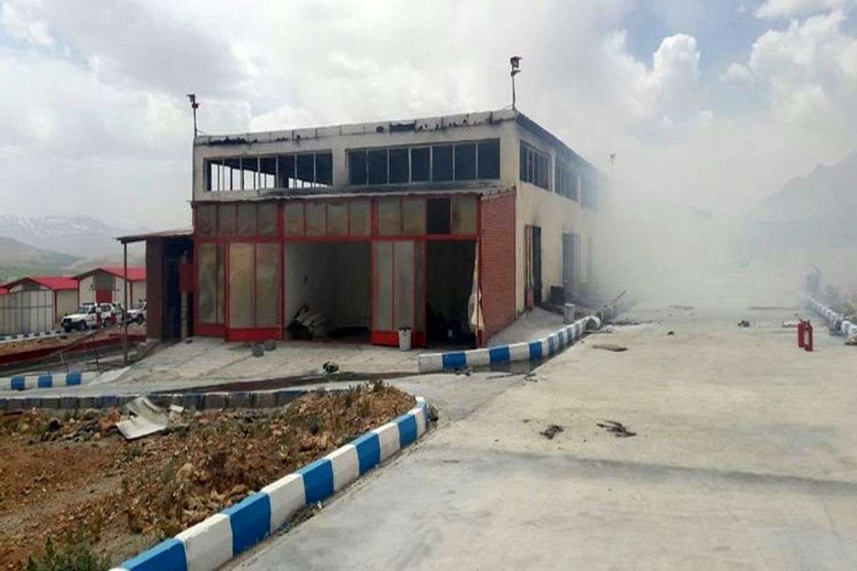 یک کشته و ۶ مصدوم در آتش‌سوزی کارخانه فشفشه‌سازی بروجن