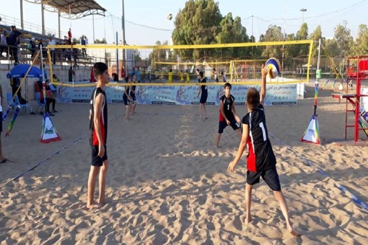 مسابقات والیبال ساحلی نونهالان کشور در قزوین آغاز شد