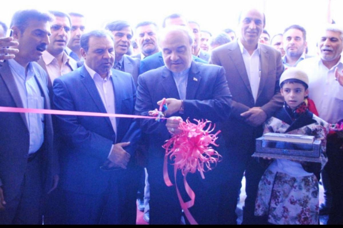 افتتاح نخستین پروژه مجموعه ورزشی خرم‌آباد با حضور وزیر ورزش