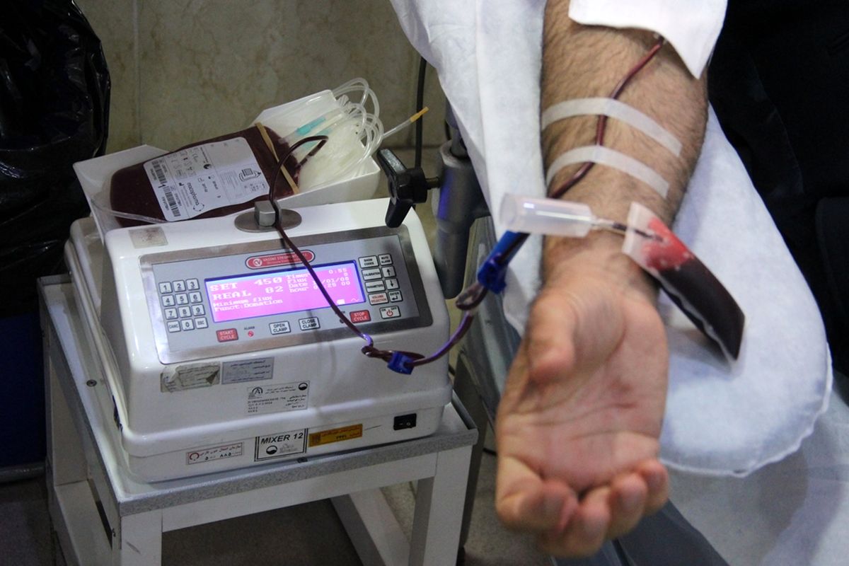 تمامی خون های اهدایی در ایران بدون چشم داشت اهدا می شود