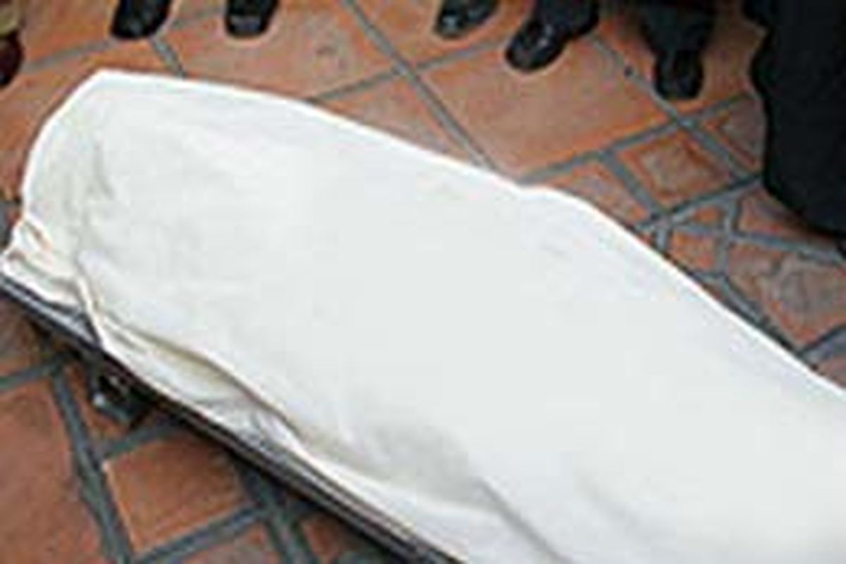 کشف جسد مجهول الهویه ۳۵ ساله در چهارباغ