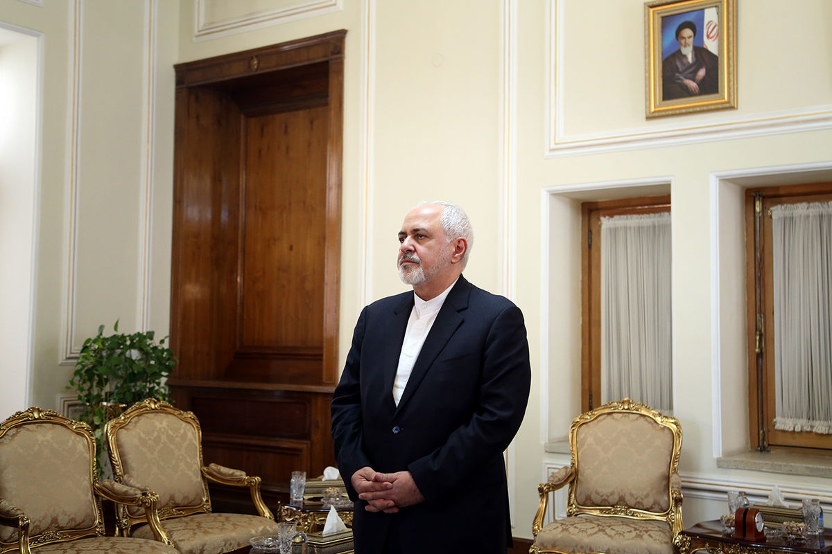 ظریف: آمریکا در موضعی نیست که ایران را نابود کند/ آماده مقاومت در مقابل هر تجاوزی هستیم