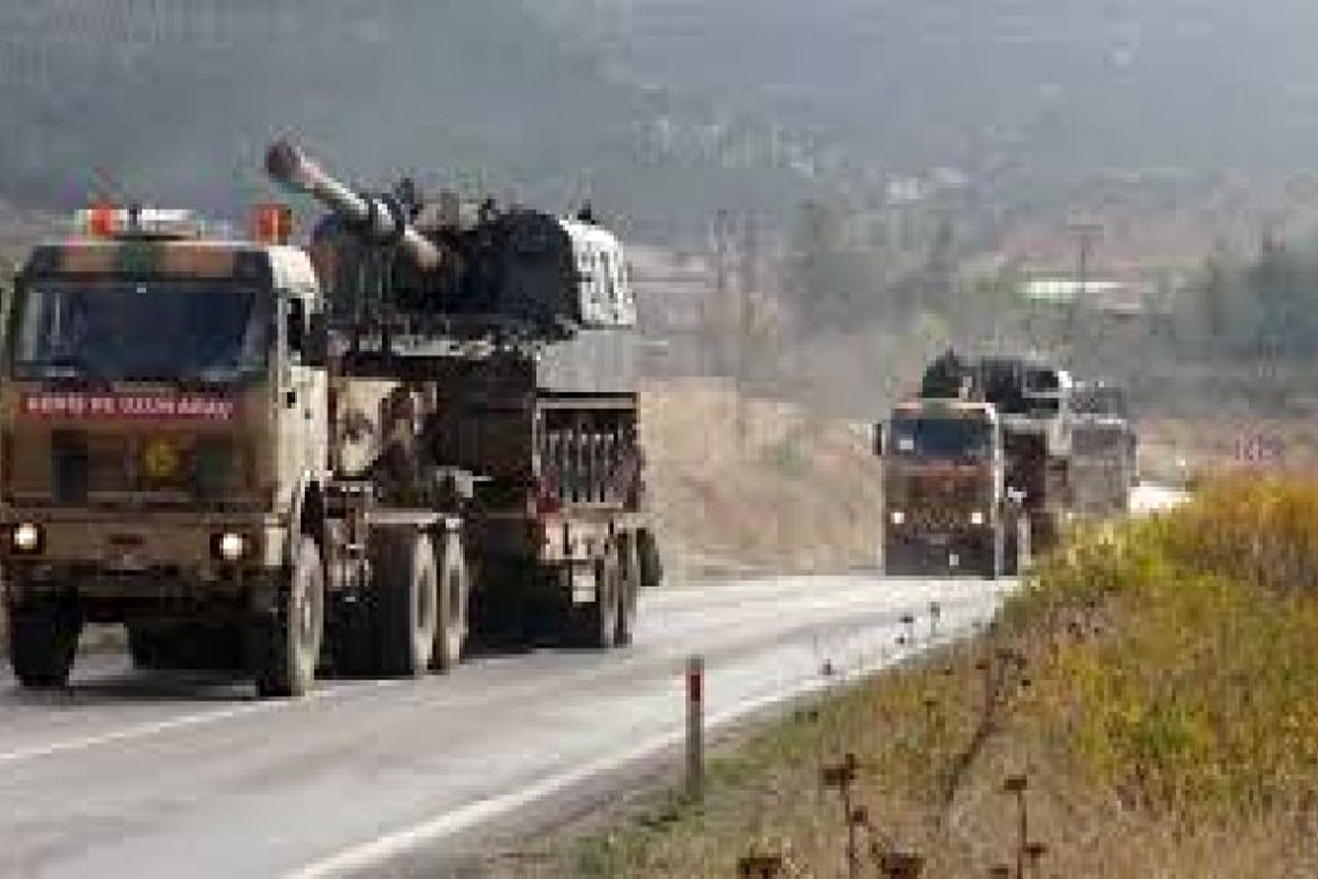 ترکیه از ارسال تجهیزات نظامی جدید به مرزهای سوریه چه هدفی را دنبال می کند؟