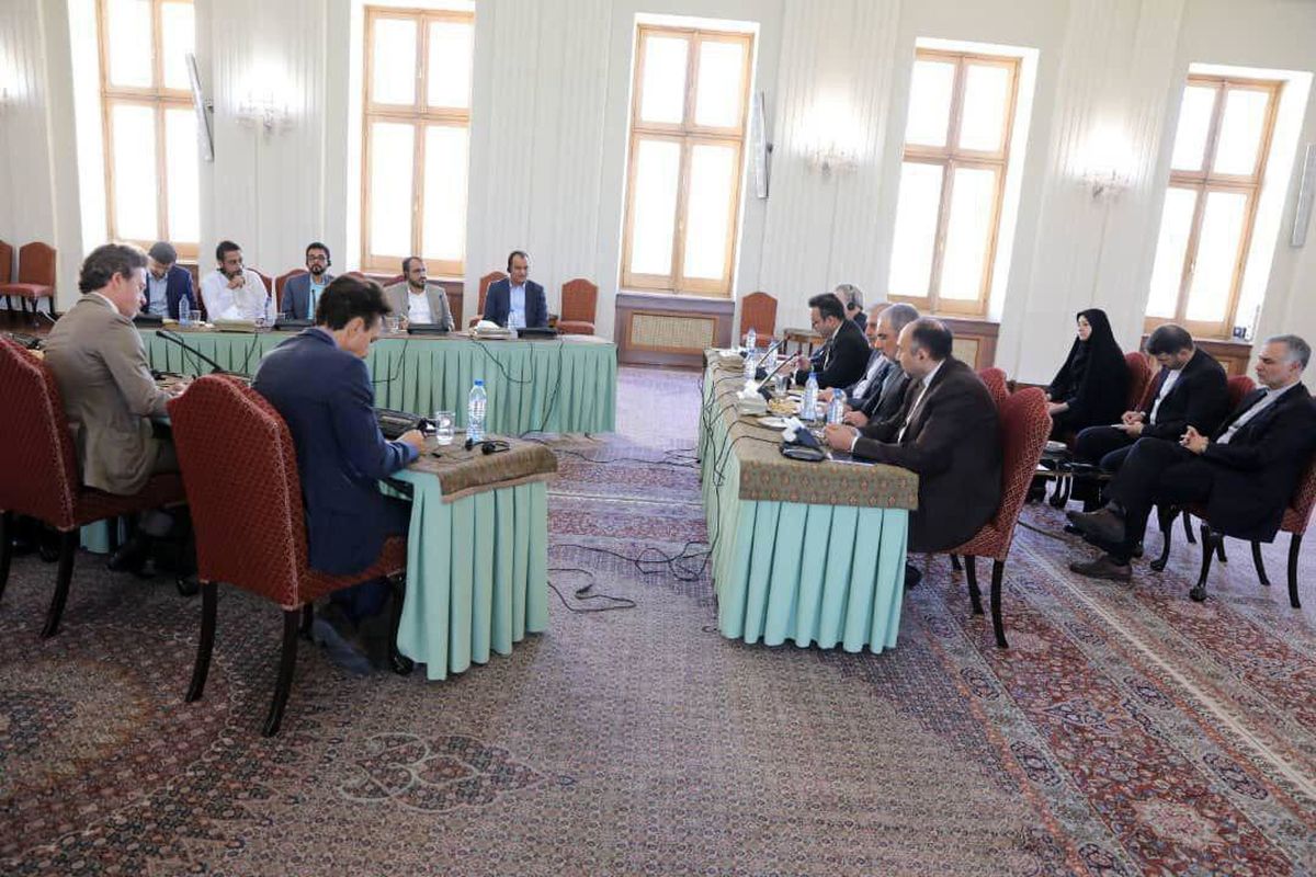 برگزاری نشست سه جانبه ایران، انصار الله یمن و سفرای چهار کشور اروپایی (E۴) در تهران