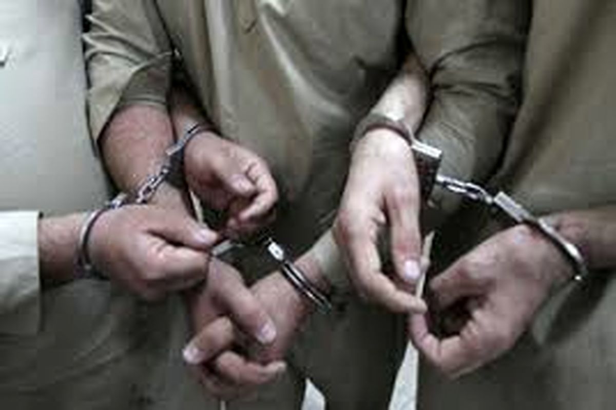 دستگیری عوامل شکسته شدن شیشه ۱۲ خودرو در نازی آباد