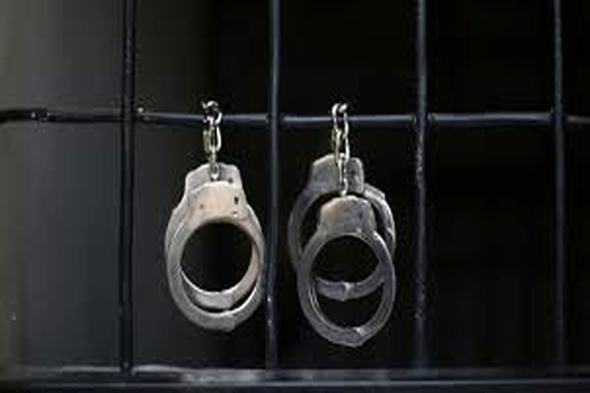 دستگیری سارقان سیم و کابل های برق در قم