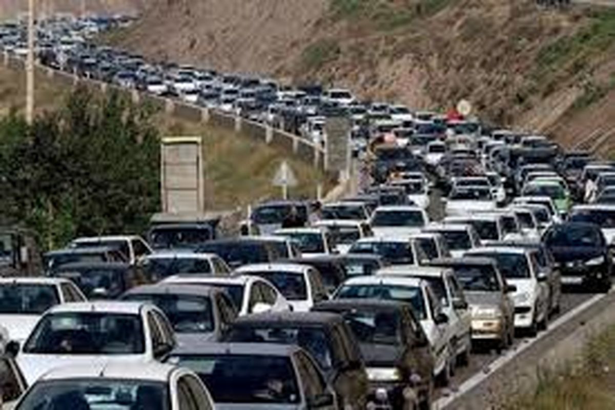 ترافیک پرحجم در ورودی و خروجیِ تهران