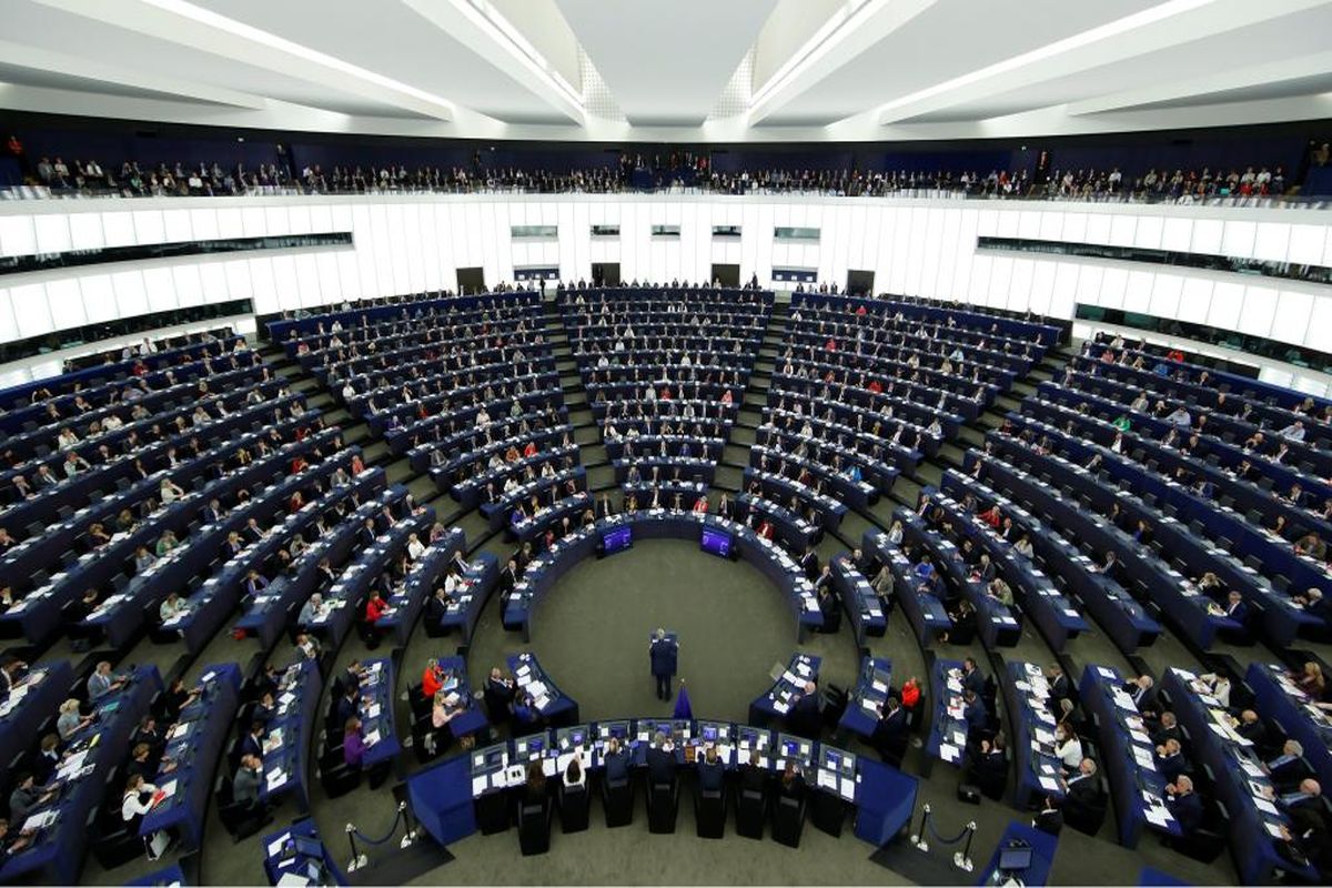 معرفی ۱۳ زن و ۱۴ مرد نامزد عضویت در کمیسیون اروپا