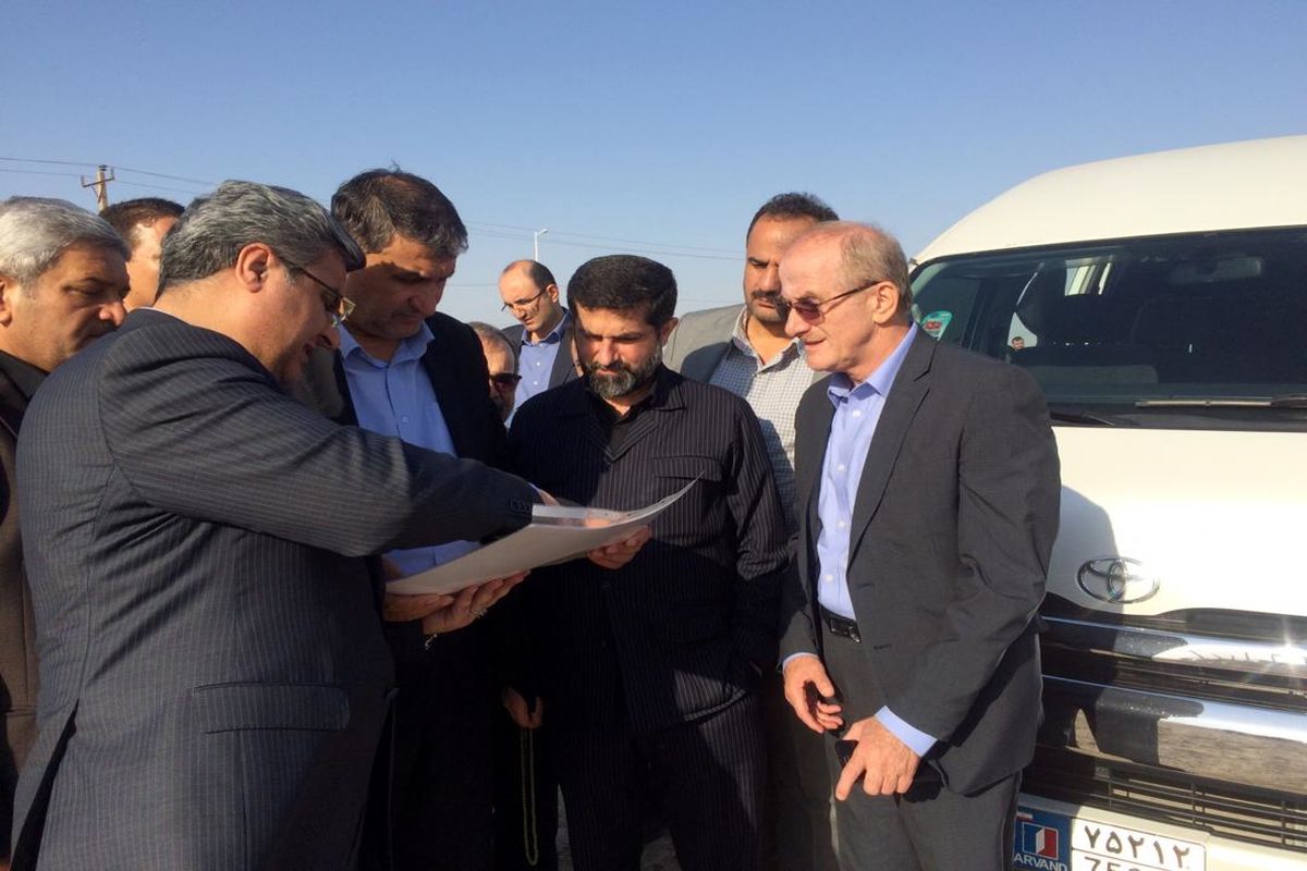 وزیر راه و شهرسازی از مرز شلمچه بازدید کرد