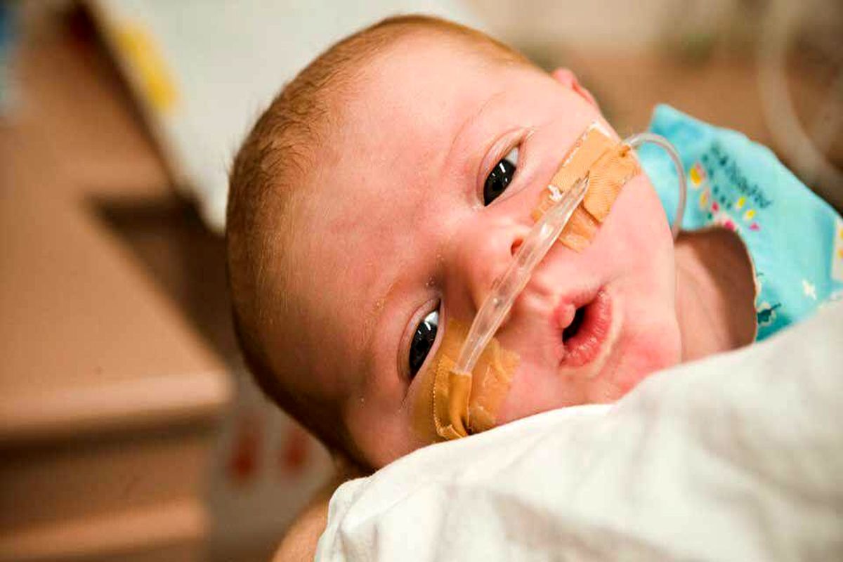 رونمایی از داروی درمان زجر تنفسی نوزادان در کرج