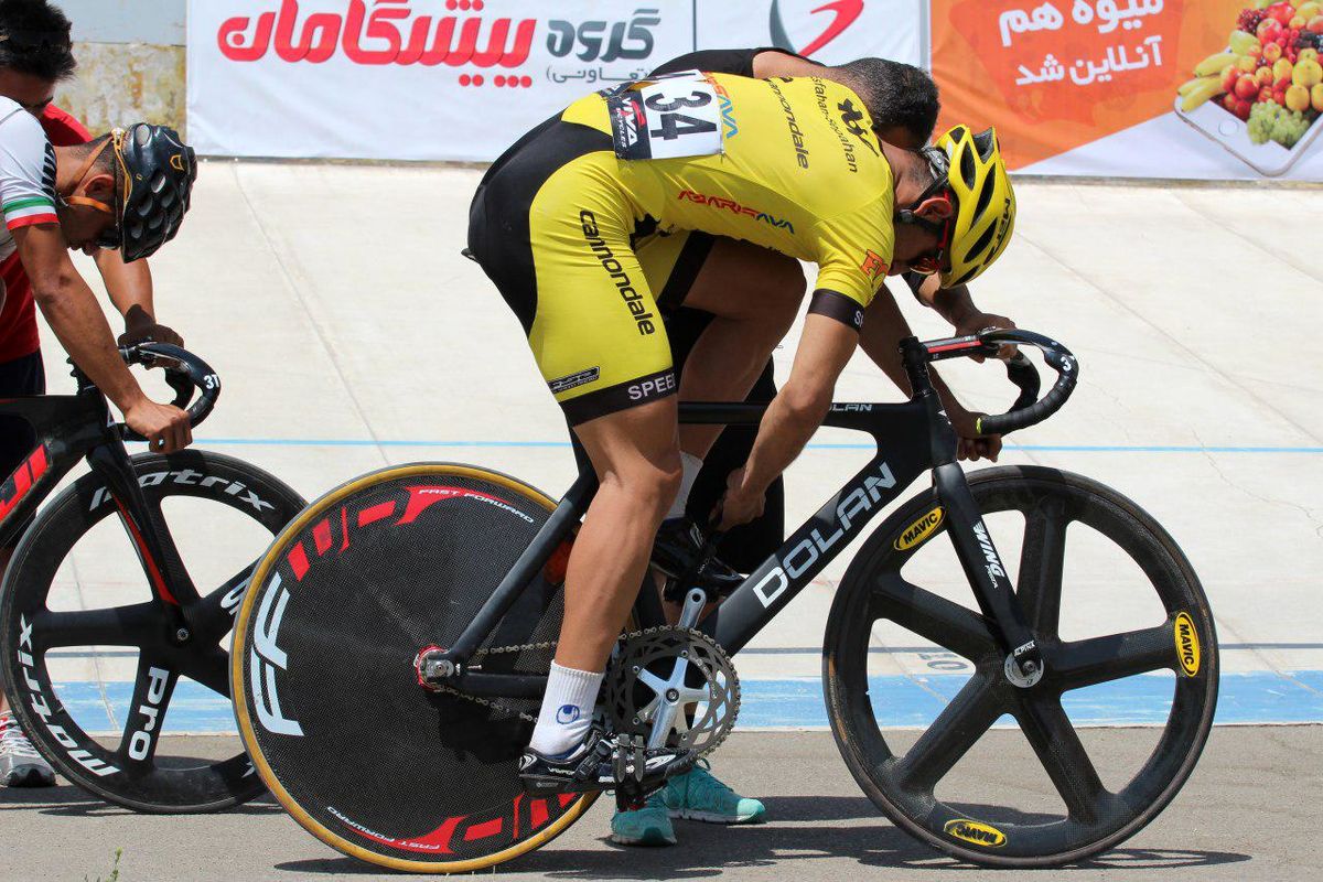 دوچرخه سوار میاندوآبی یکی از ۵ دوچرخه سوار برگزیده تیم ملی برای مسابقات آسیایی
