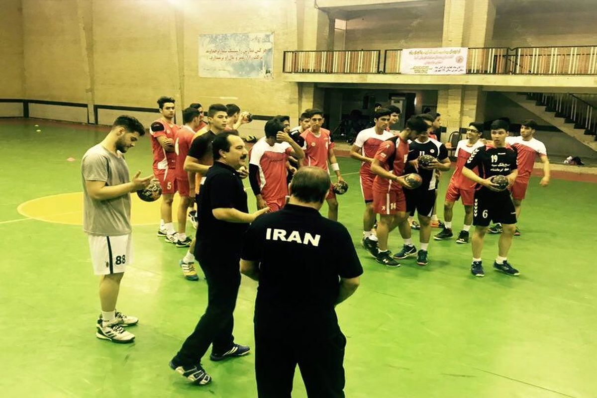 ۶ بازیکن و یک مربی خوزستانی در اردوی تیم ملی نوجوانان