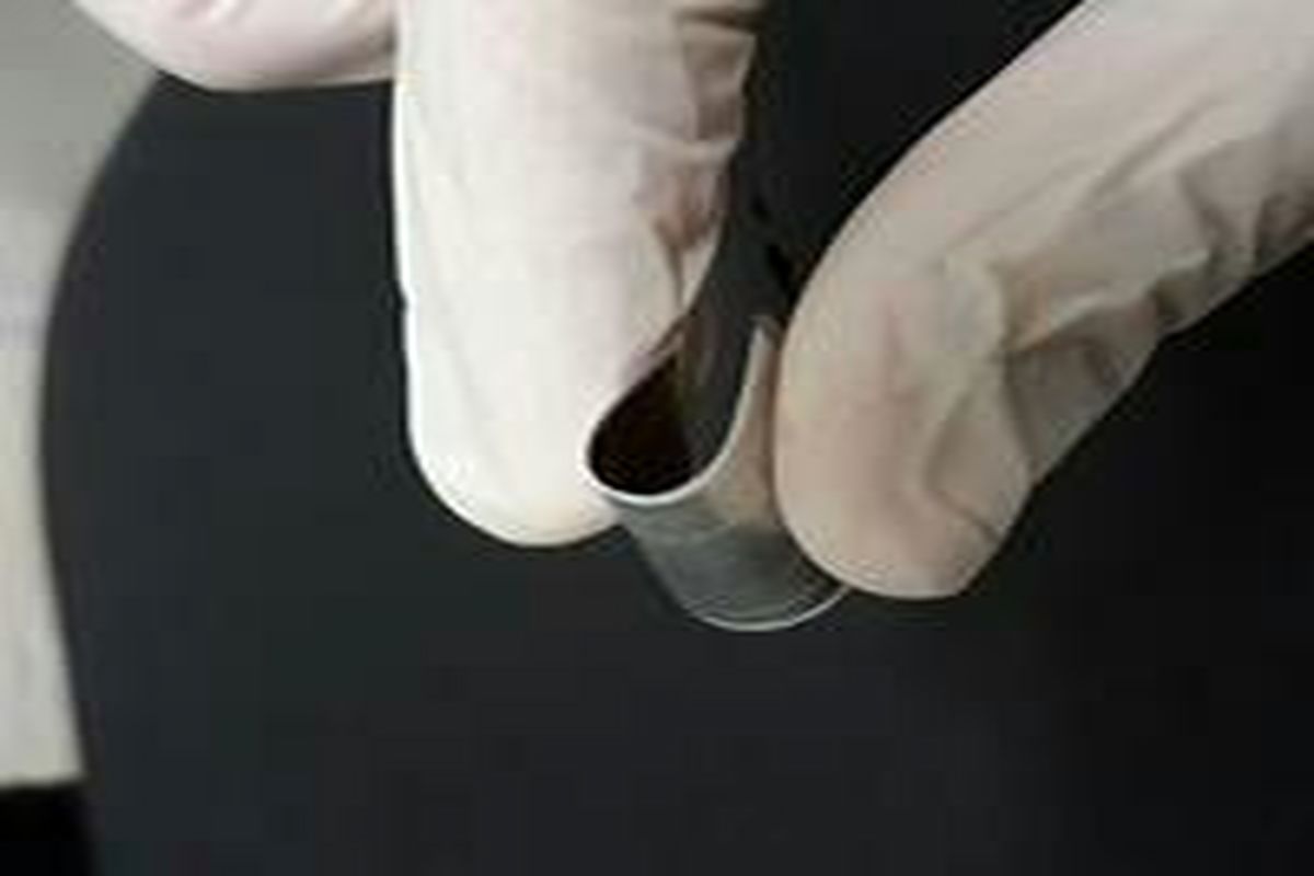 ساخت نانوژنراتور انعطاف پذیر پیزوالکتریک در پژوهشگاه نیرو