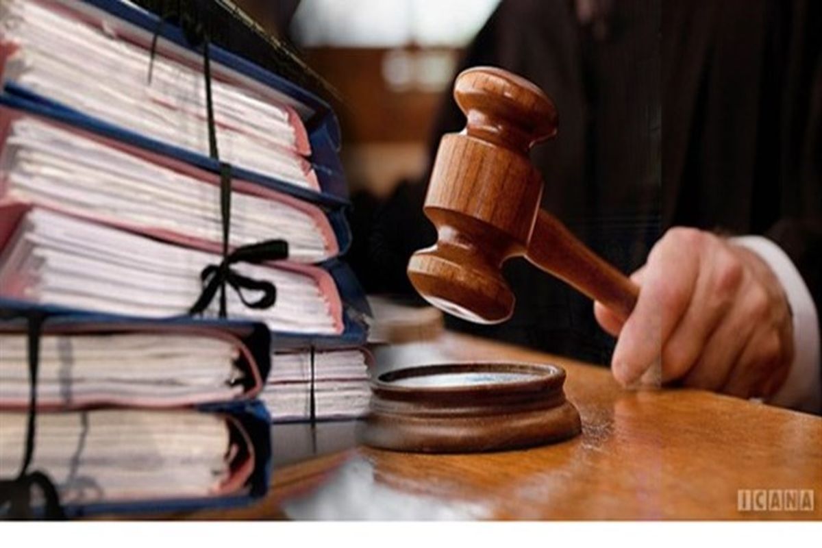دادگاه علنی پرونده لیزینگ خودرو معروف به پرهام آزادشهر