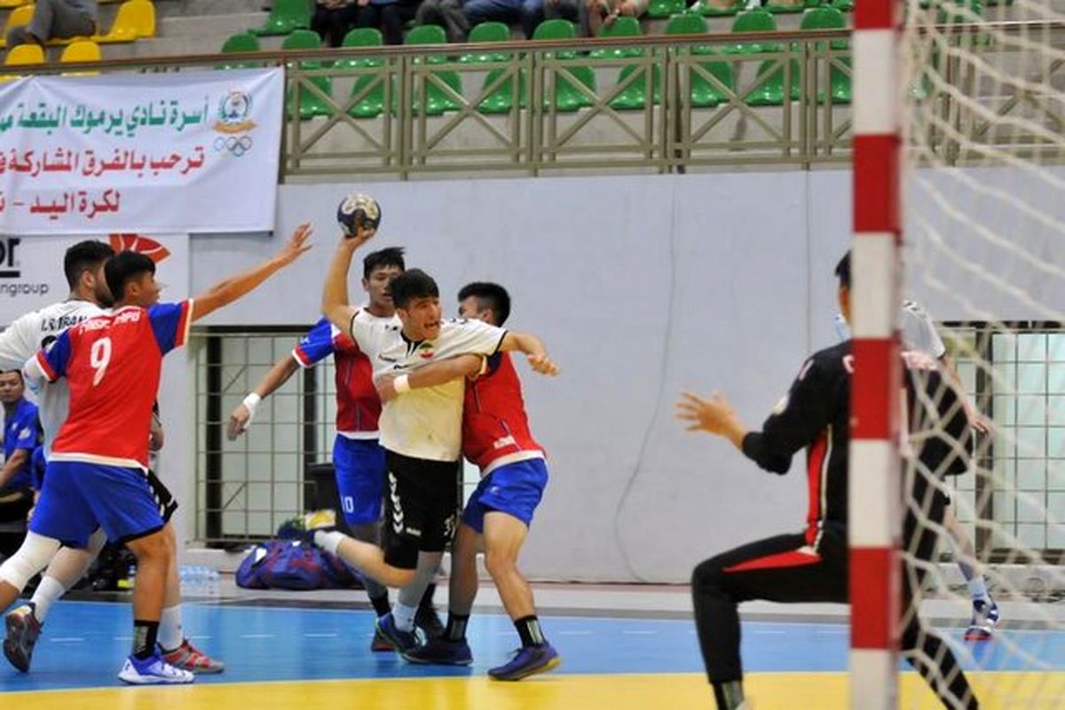 مسابقات قهرمانی هندبال نوجوانان منطقه چهار کشور در مریوان آغاز شد