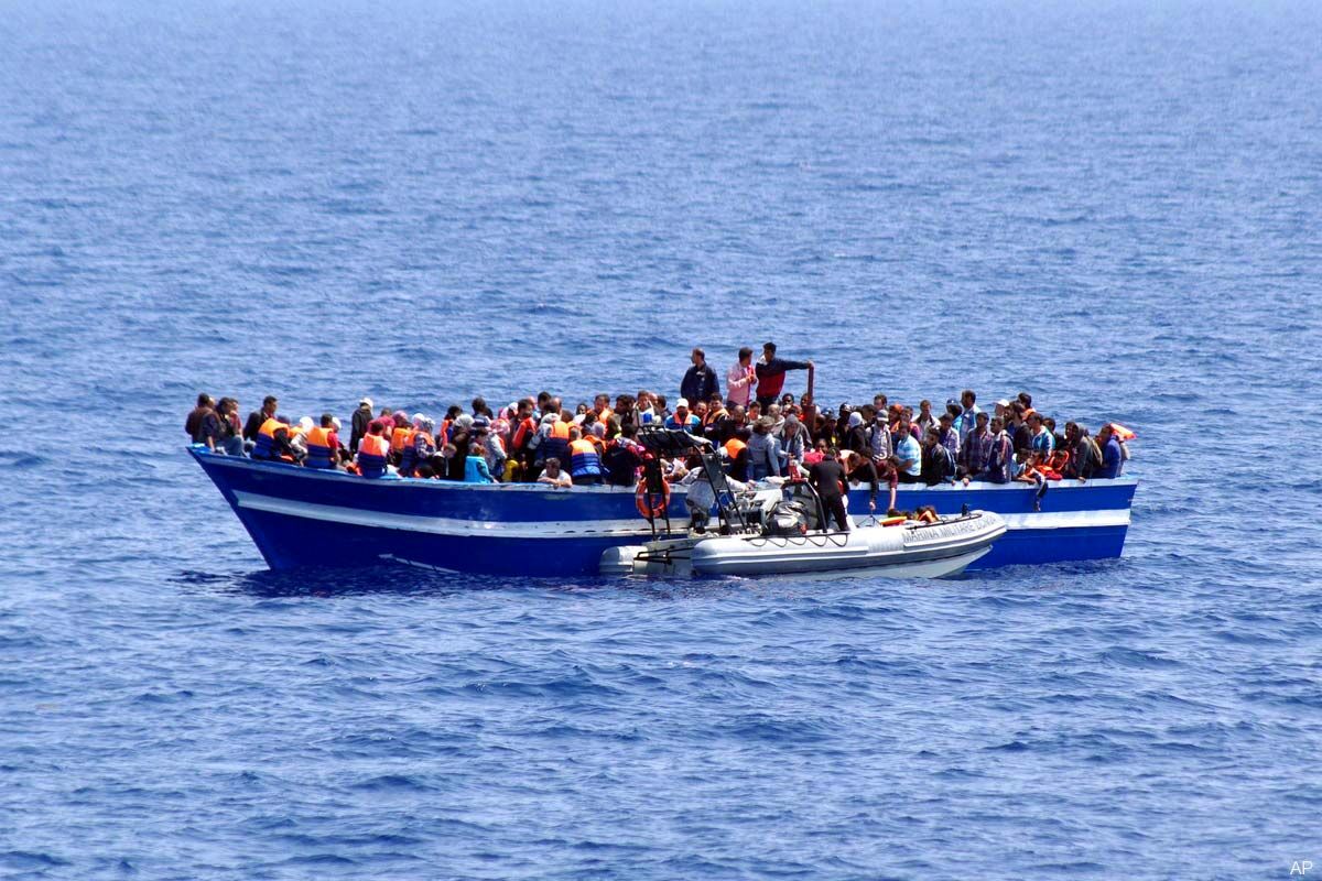 ۱۲ نفر قربانی واژگونی قایق مهاجران در مغرب شدند