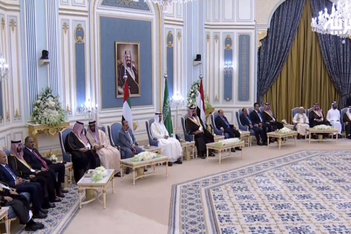 توافق عربستان و امارات برای تقسیم قدرت در جنوب یمن امضاء شد