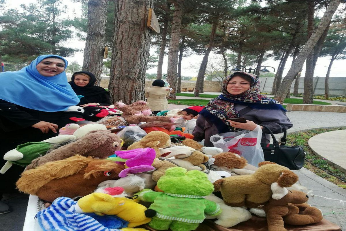سومین جشنواره شهرستانی عروسکی سفیران مهربانی برگزار شد