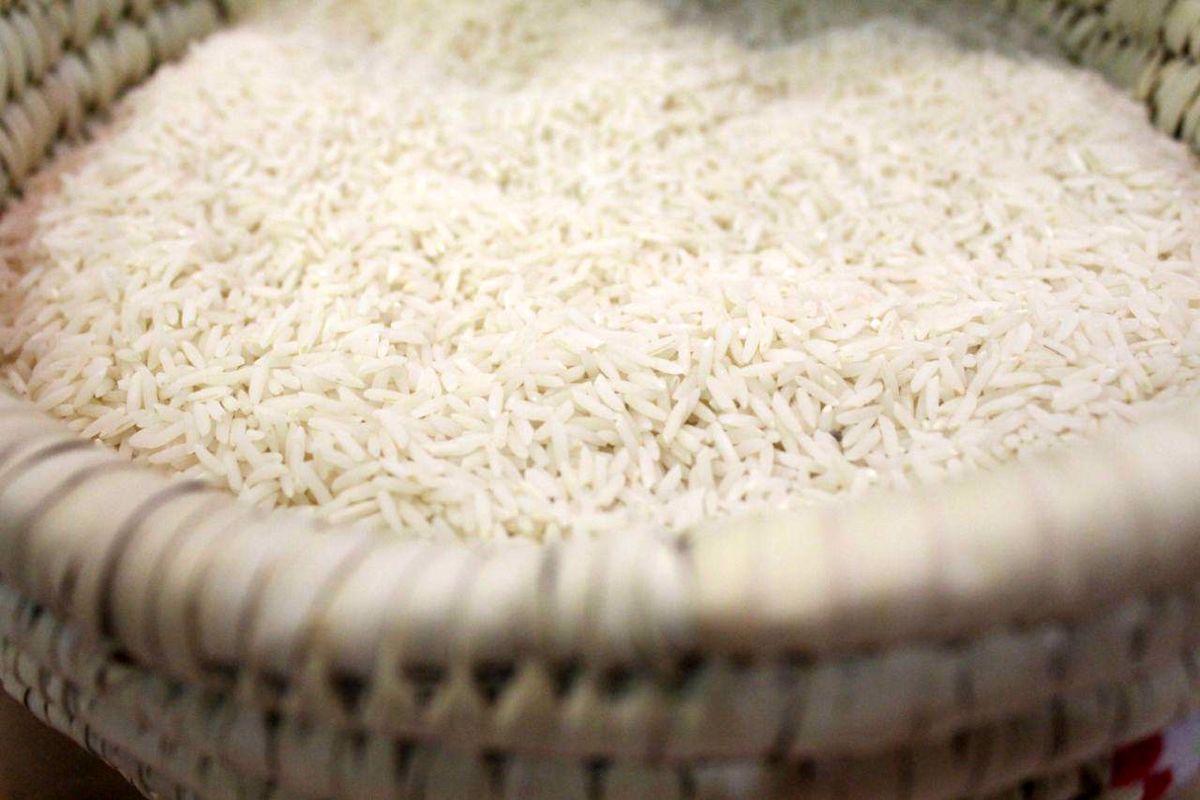 توزیع برنج پاکستانی در شهرما