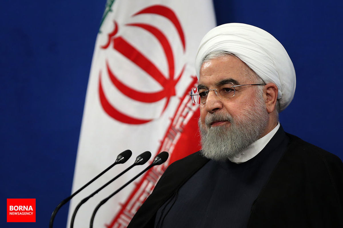 روحانی چرا راضی به افزایش قیمت بنزین شد