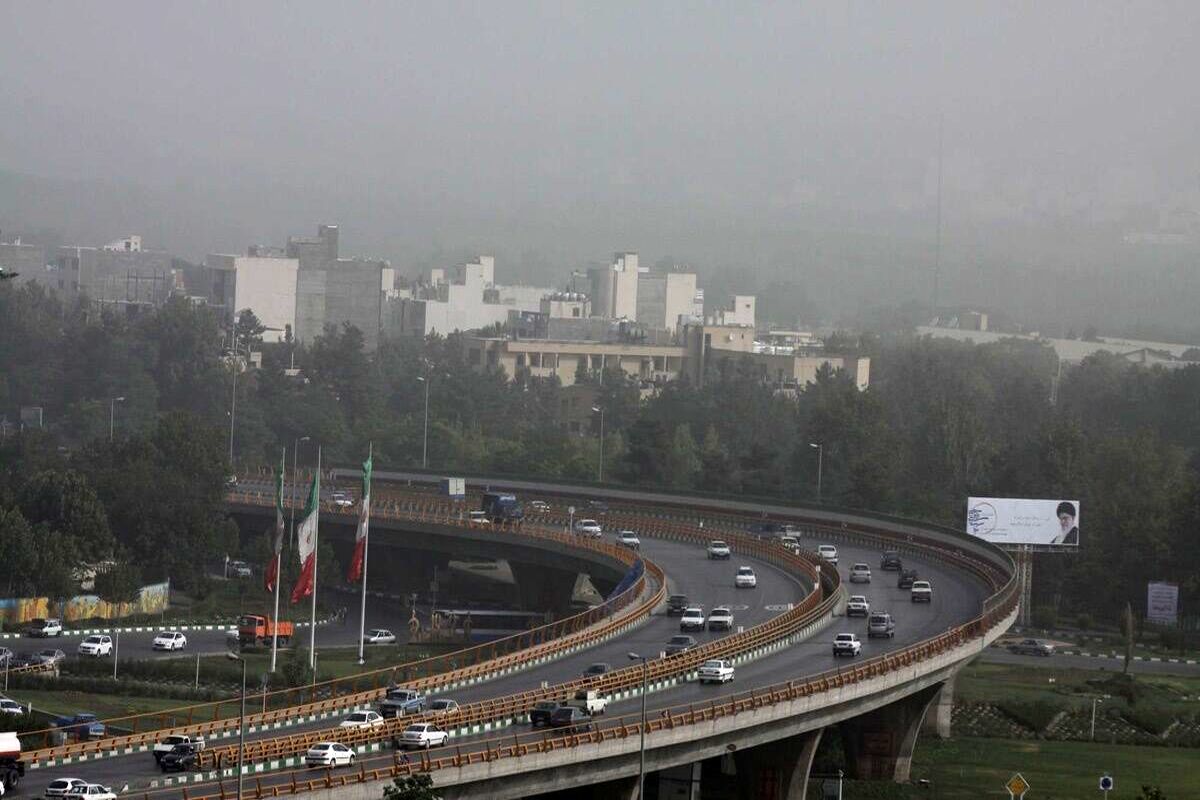 قرارگیری کیفیت هوای مشهد در آستانه هشدار