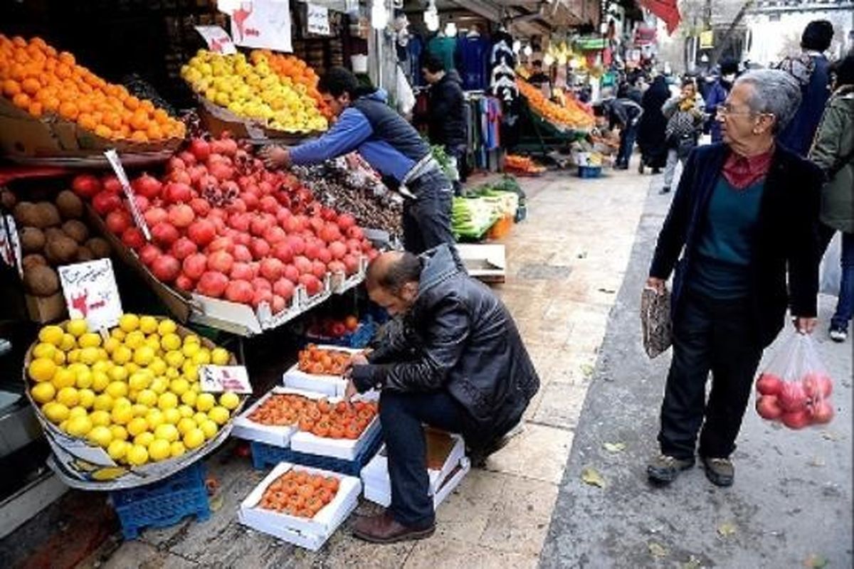 توزیع میوه شب یلدا بدون سود در ۱۴ بازار