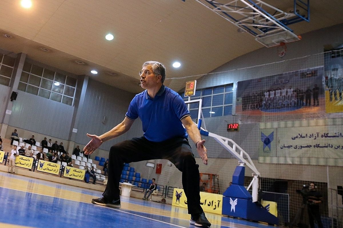 مربیان ایرانی شایسته‌ای در اکثر رشته‌های ورزشی داریم