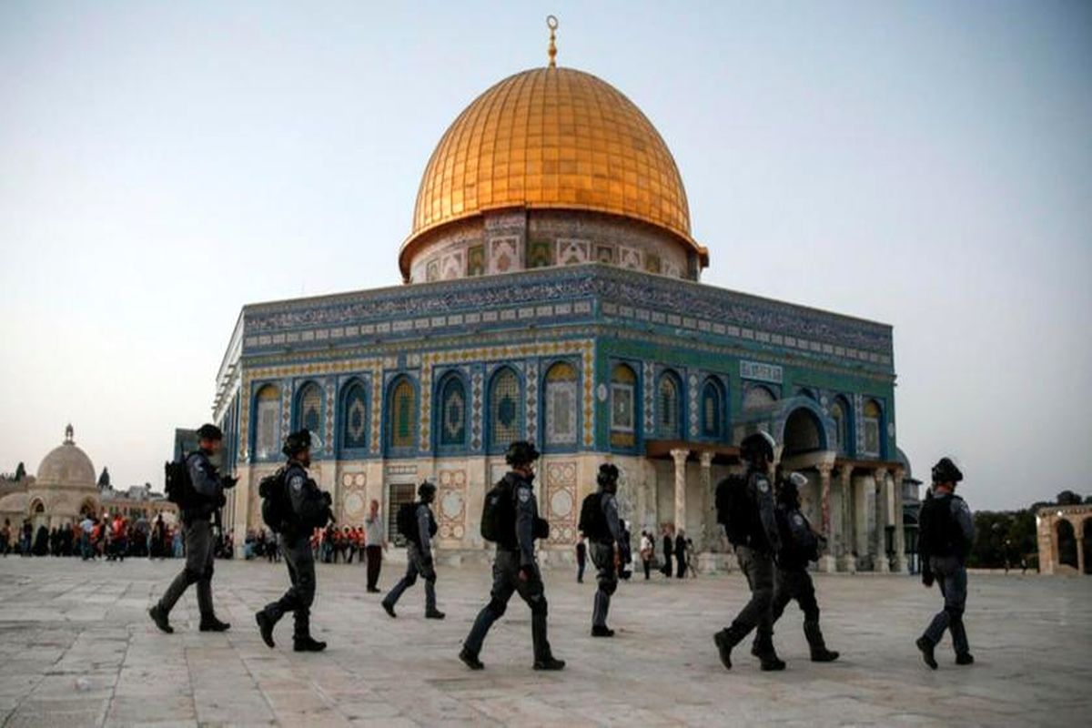 یورش بیش از ۱۰۰ شهرک نشین یهودی به مسجد الاقصی