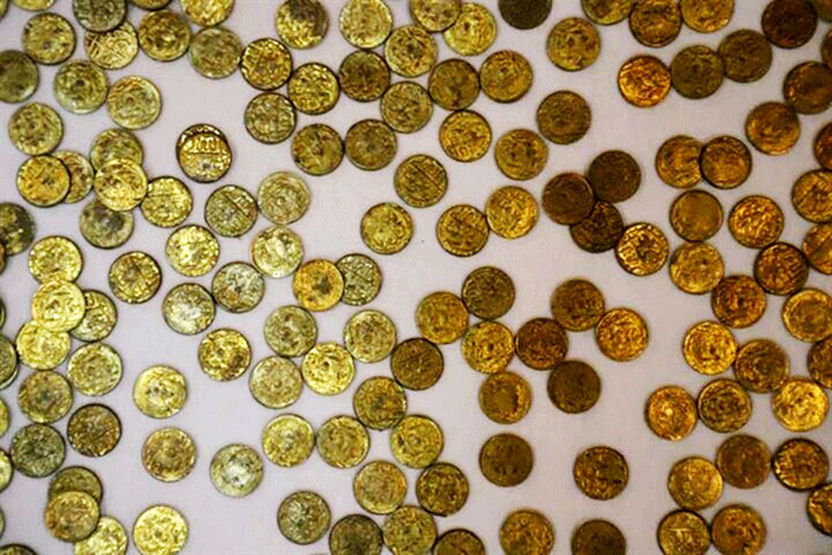 سکه‌های صفوی کشف شده تقلبی است