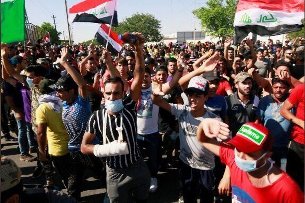 اغتشاشگران و معترضان عراق را تعطیل کردند