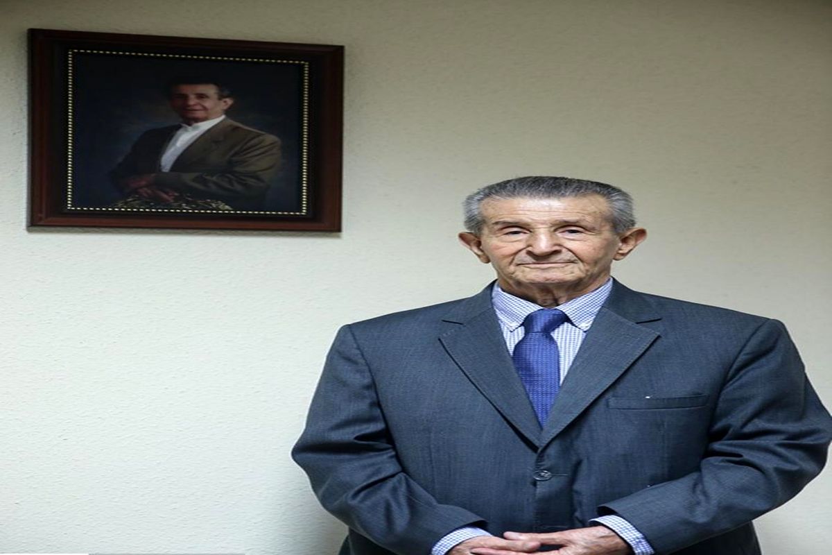 پدر آموزش زبان انگلیسی درگذشت