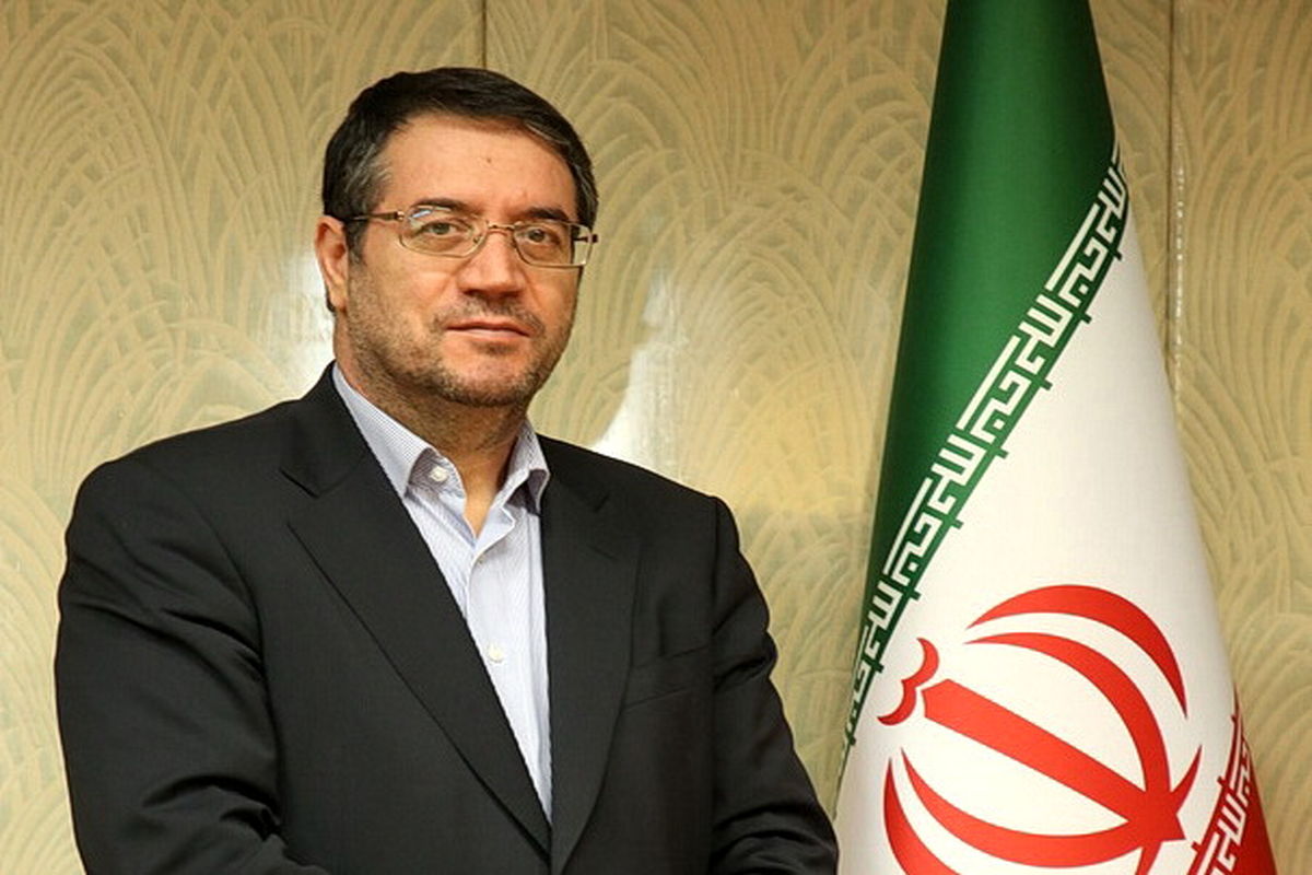 لبیک وزیر صنعت، معدن و تجارت، تولیدکنندگان و صنعتگران کشور به مقام معظم رهبری برای تحقق اهداف 