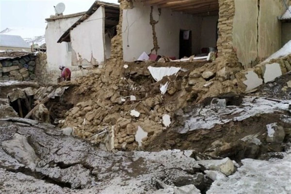 پایان آوار برداری ۹۰۰ واحد مسکونی در مناطق زلزله زده قطور