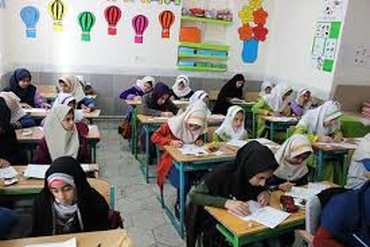 شهریه مدارس به خانواده‌ها برنمی‌گردد/ چک‌ سال جدید را برای بعد از سی‌یکم خرداد تنظیم کنید