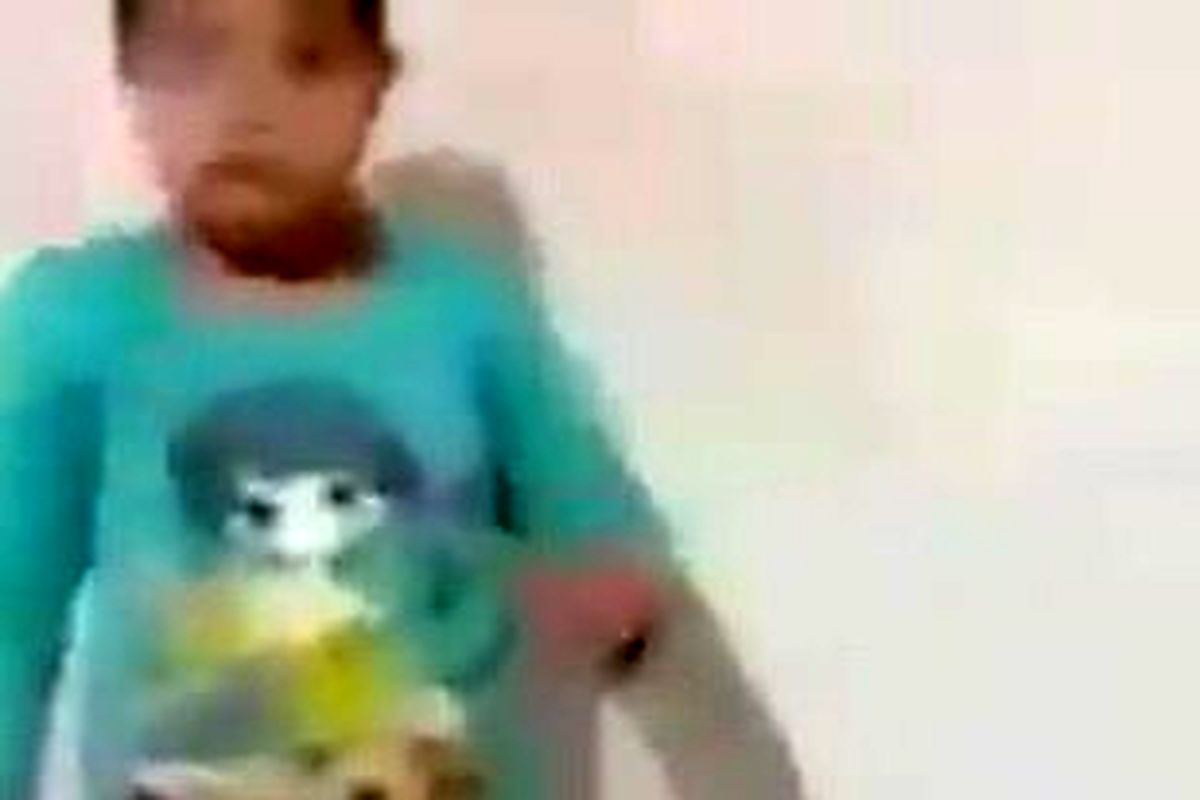واکنش بهزیستی در پی انتشار فیلم کودک‌آزاریِ کودک معلول در قزوین