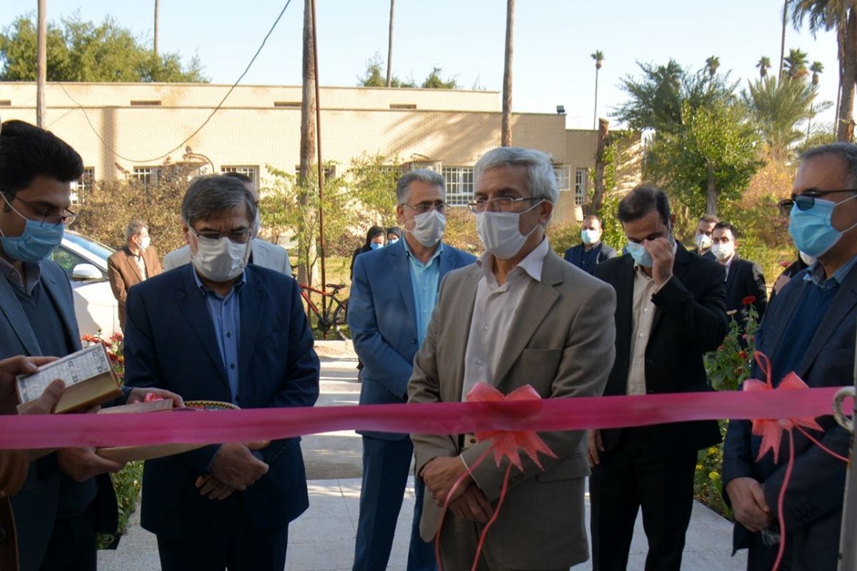 مرکز تحقیقات لیزر و پلاسمای دانشگاه شهید چمران اهواز افتتاح شد