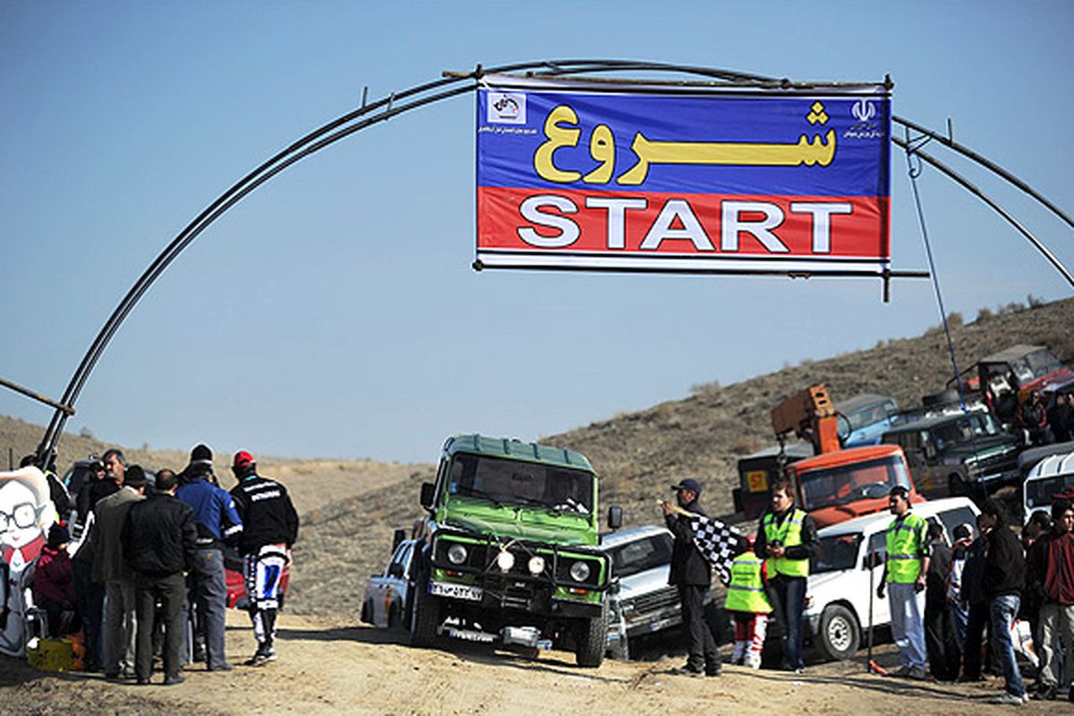 مسابقات چندجانبه اتومبیلرانی در قزوین برگزار می شود