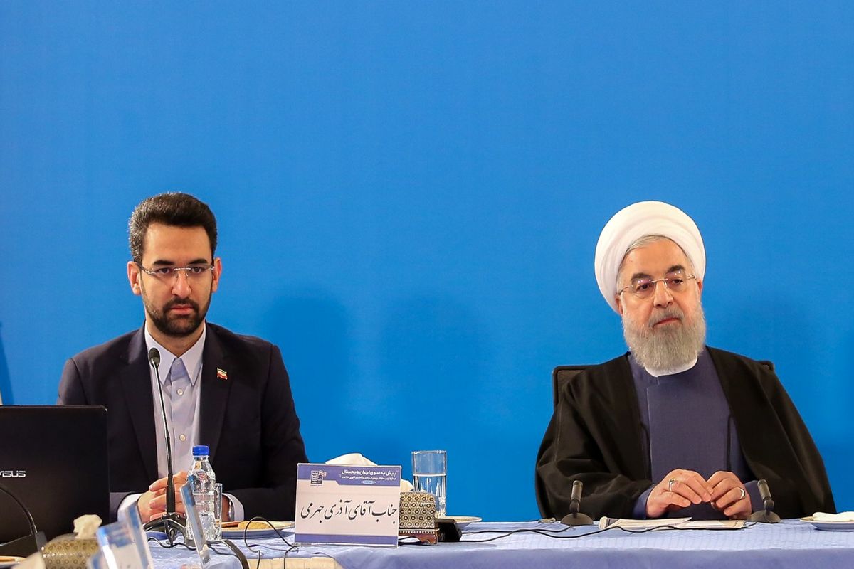 حمایت روحانی از وزیر ارتباطات و واکنش جهرمی