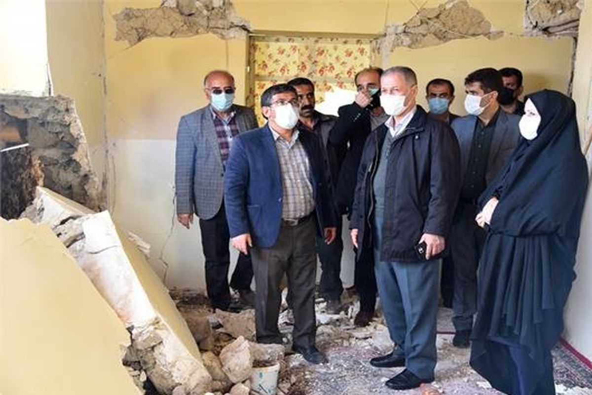 بازدید نماینده ویژه وزیر کار از مناطق زلزله زده شهر سی سخت