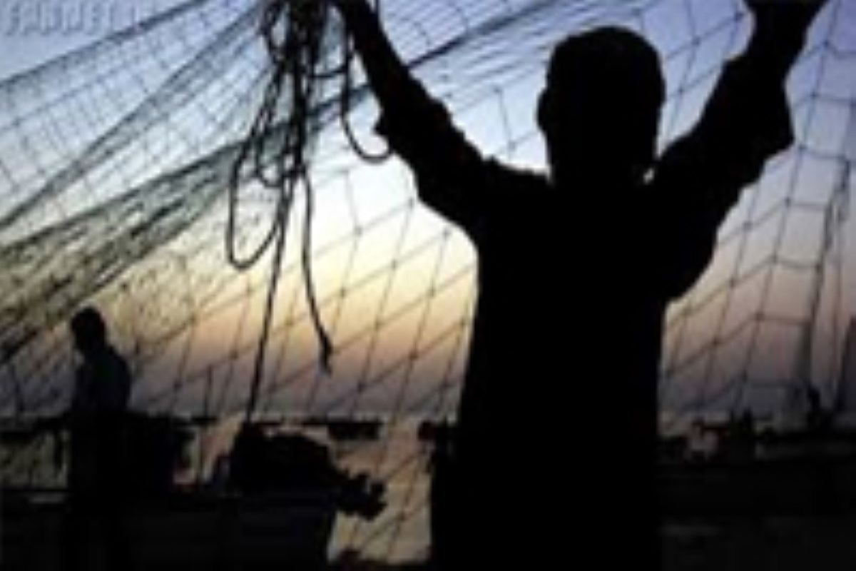 آزادی ۶ ماهیگیر آبادانی از زندان بصره عراق